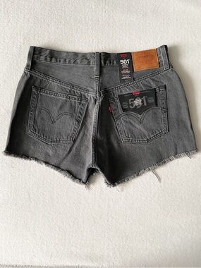 Levi's NWT 501 Classic Shorts